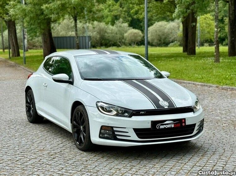 Branco Usado 2016 VW Scirocco R-line Coupé | € 20.999 - Imagem 1/1