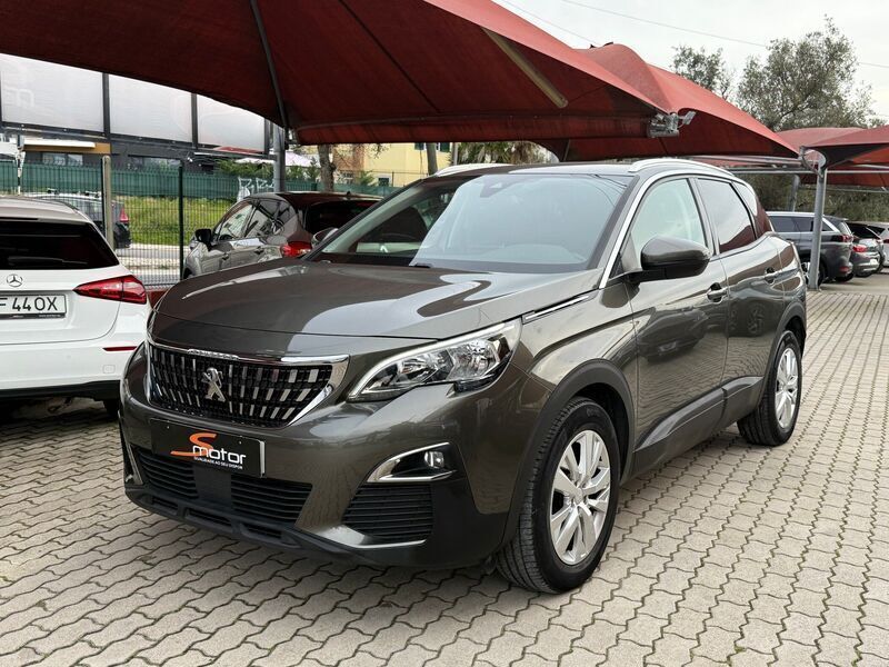 Cinza Usado 2018 Peugeot 3008 Active Carrinha | € 17.350 (Preço justo) - Imagem 1/4