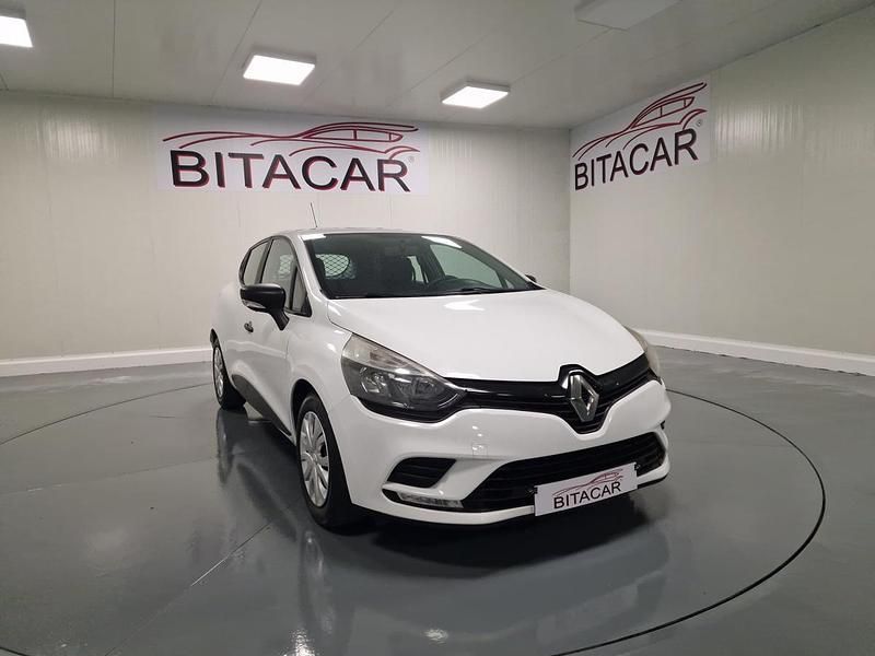 Branco Usado 2017 Renault Clio IV | € 12.750 (Preço elevado) - Imagem 1/4