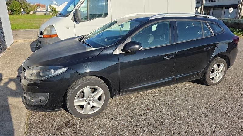 Usado 2015 Renault Mégane III Sedan | € 4.900 (Super Preço) - Imagem 1/4