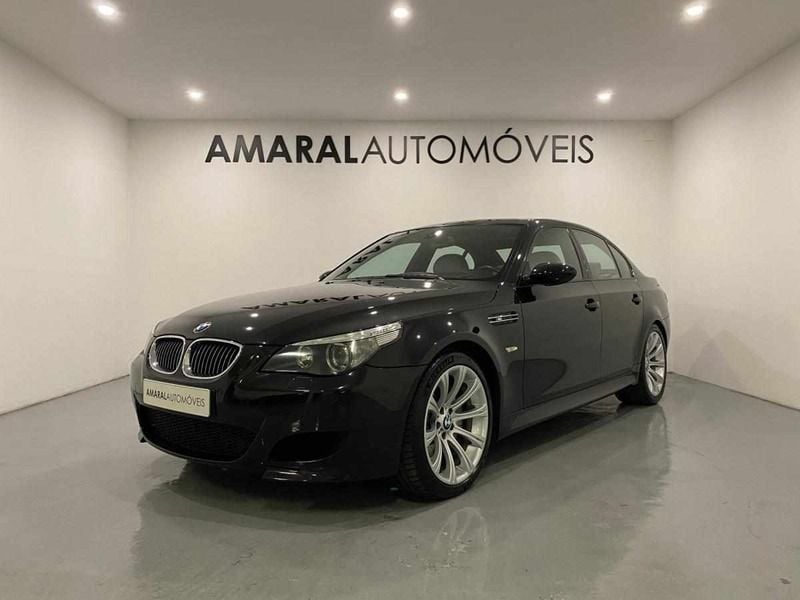 Preto Usado 2005 BMW M5 Sedan | € 65.950 - Imagem 1/4