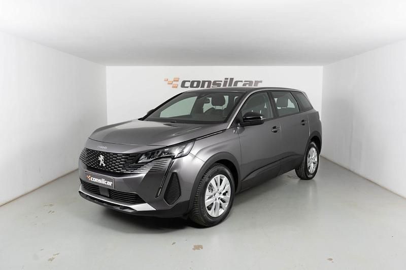 Cinza Usado 2023 Peugeot 5008 Allure Monovolume | € 26.890 (Bom preço) - Imagem 1/4