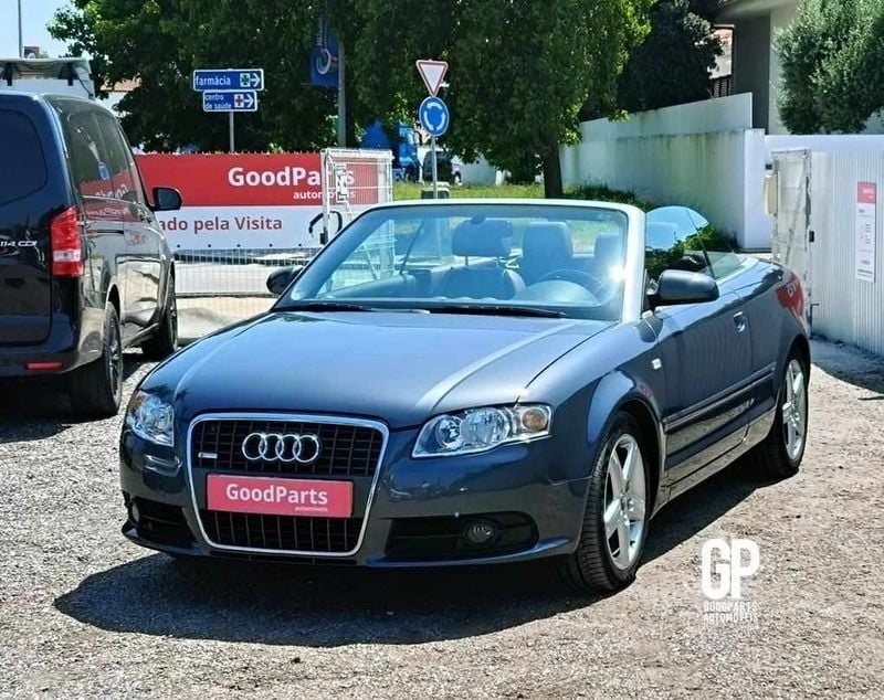 Cinzento Usado 2008 Audi A4 | € 11.600 (Caro) - Imagem 1/4