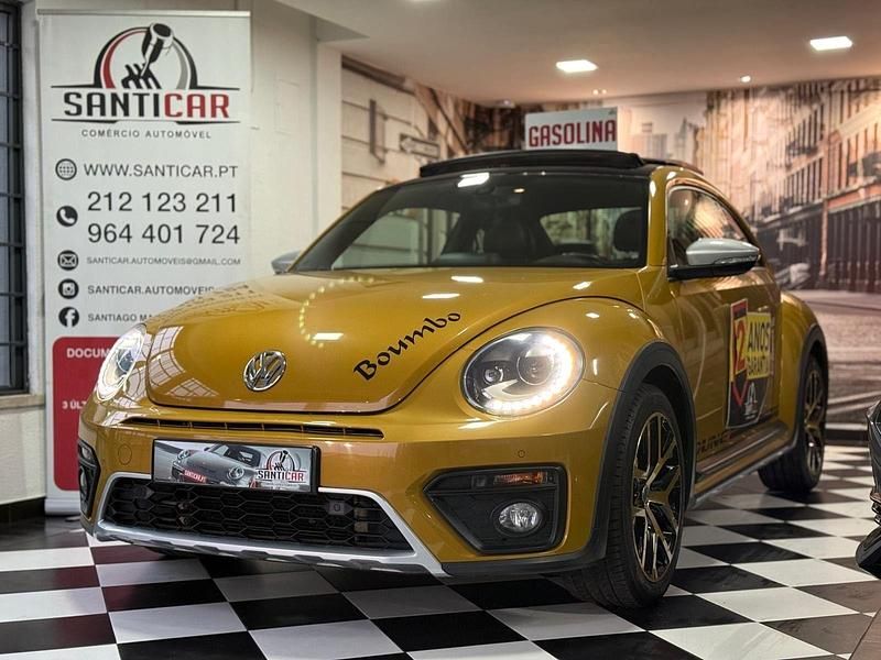 Amarelo Usado 2016 VW Beetle Sport Citadino | € 18.990 (Preço justo) - Imagem 1/4