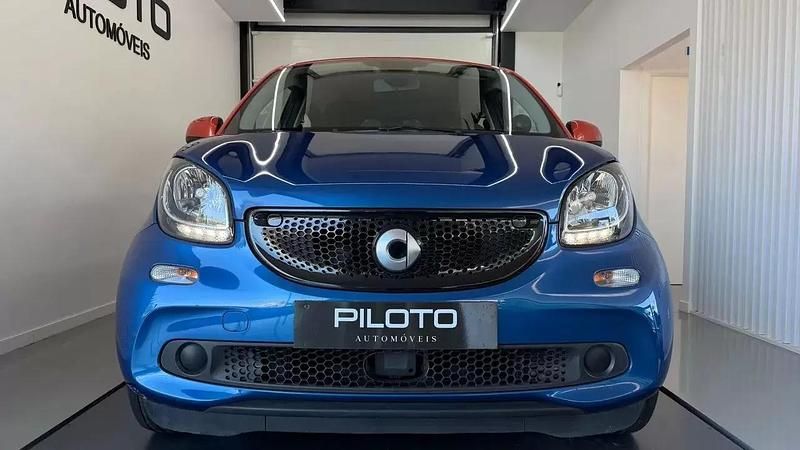 Usado Smart ForFour Electric Drive 60 kW (82 HP) 2018 Azul