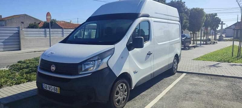 Branco Usado 2018 Fiat Talento Monovolume | € 12.850 - Imagem 1/4