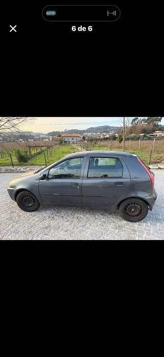 Usado 2000 Fiat Punto Sedan | € 1.200 - Imagem 1/4