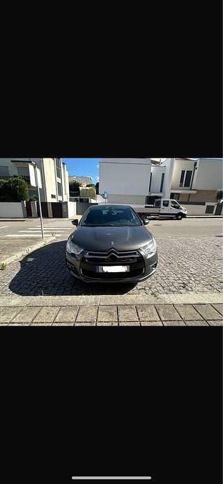 Usado 2014 Citroën DS4 Citadino | € 8.500 - Imagem 1/4