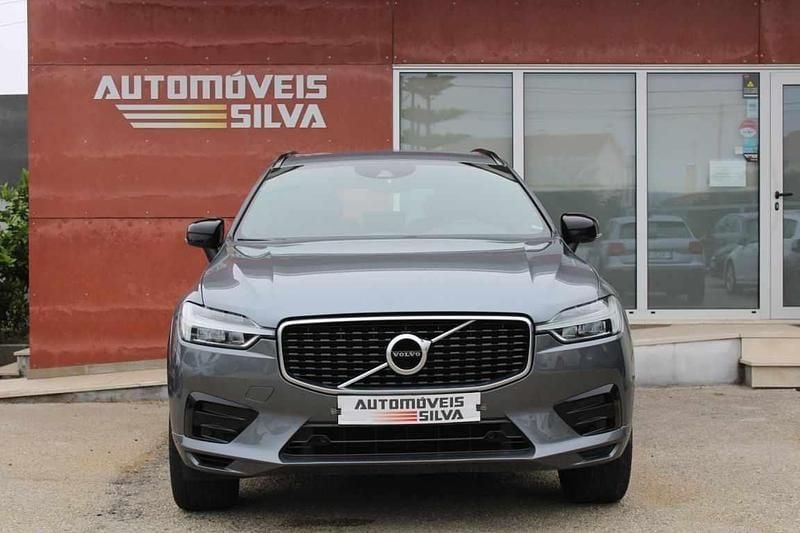 Usado Volvo XC60 R-Design 190 HP (139 kW) 2020 Cinzento SUV