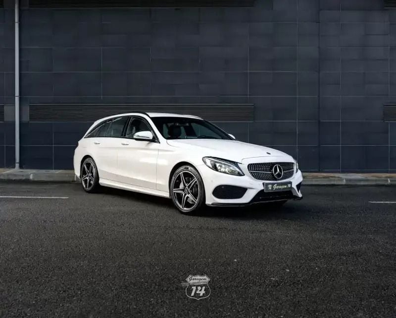 Branco Usado 2017 Mercedes C220 AMG line Carrinha | € 26.990 (Preço justo) - Imagem 1/4