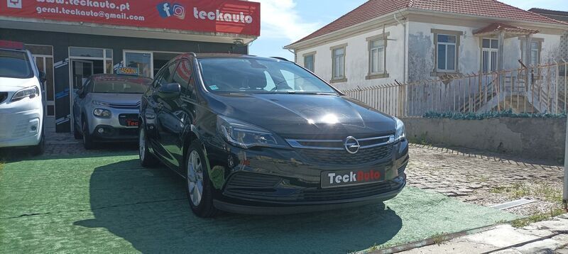 Preto (metalizado) Usado 2019 Opel Astra Edition Carrinha | € 13.250 (Preço elevado) - Imagem 1/4