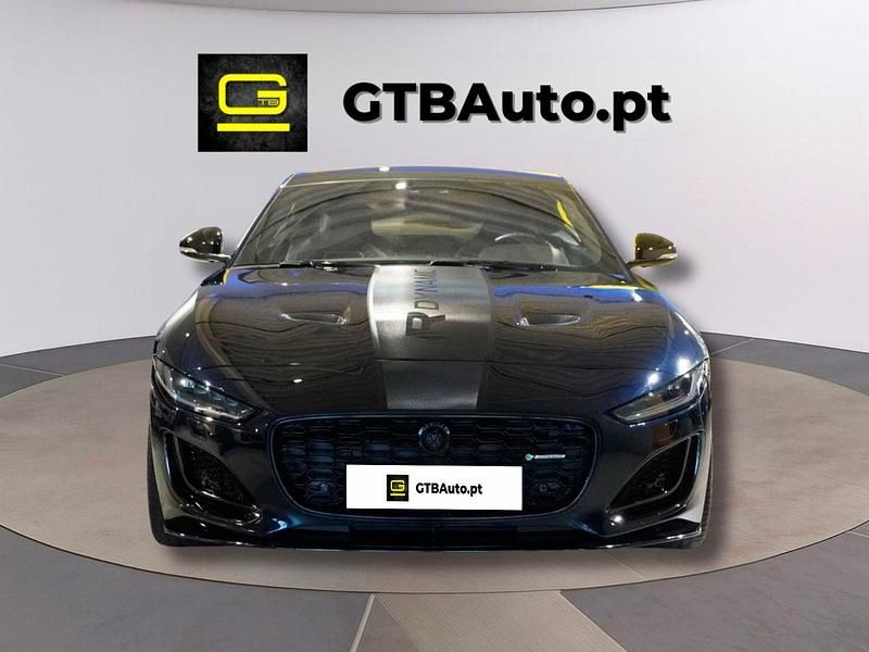 Azul Usado 2021 Jaguar F-Type R-Dynamic Coupé | € 63.900 (Preço justo) - Imagem 1/4