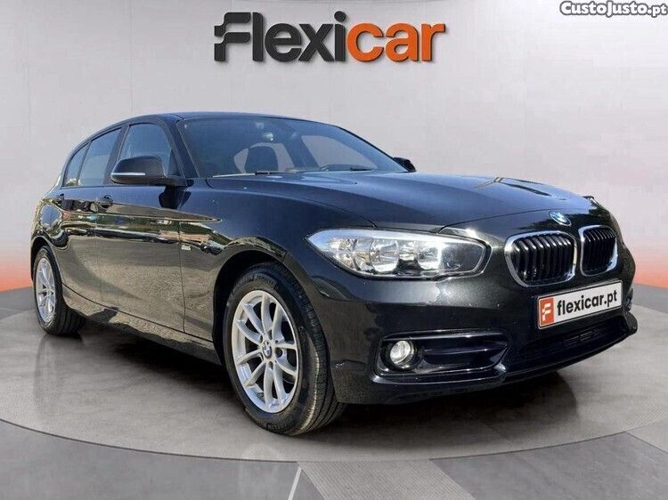 Preto Usado 2017 BMW 116 Sport Line Citadino | € 16.680 (Preço justo) - Imagem 1/1