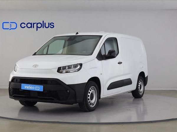 Usado Toyota Proace 100 HP (73 kW) 2024 Branco Monovolume