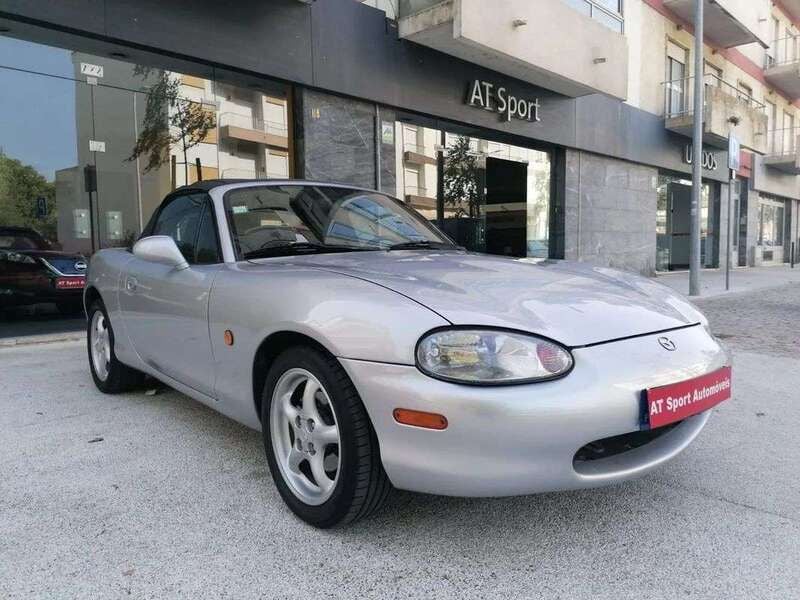 Usado Mazda MX5 140 HP (102 kW) 1999 Cinza Cabrios
