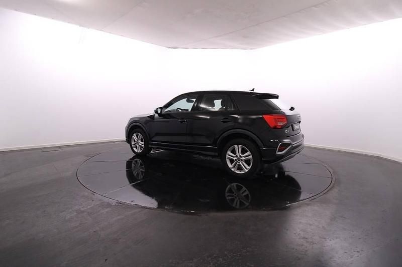 Usado Audi Q2 110 HP (80 kW) 2024 Preto SUV
