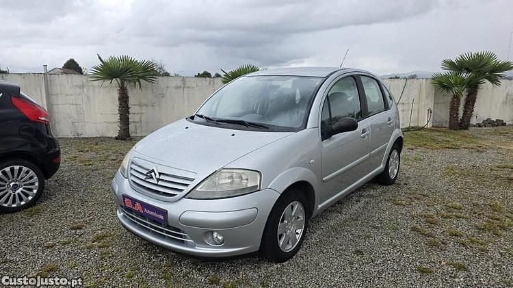 Cinza Usado 2005 Citroën C3 Citadino | € 3.900 (Preço justo) - Imagem 1/1