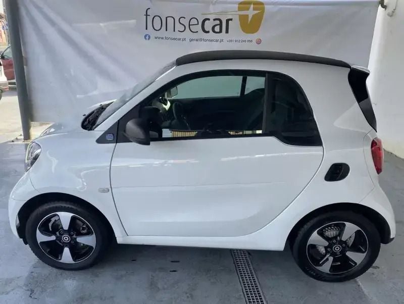 Usado Smart ForTwo Electric Drive Passion 60 kW (82 HP) 2021 Branco Citadino