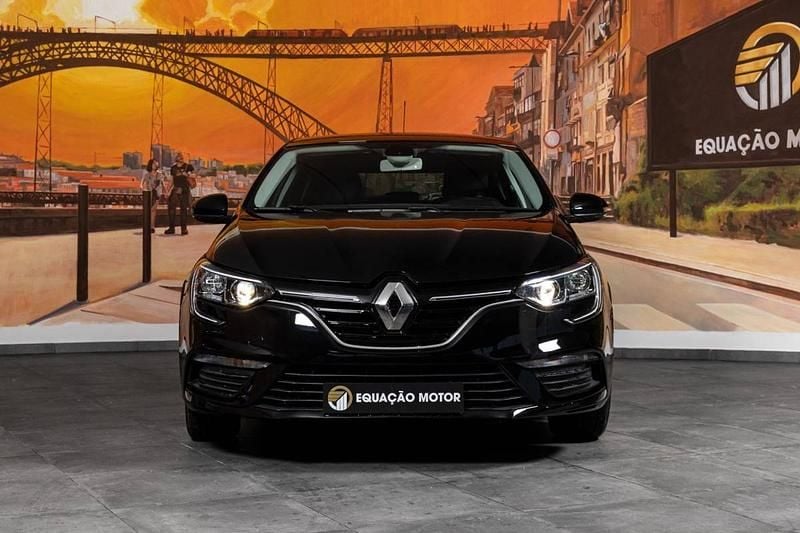 Usado Renault Mégane IV LIMITED 115 HP (84 kW) 2020 Preto
