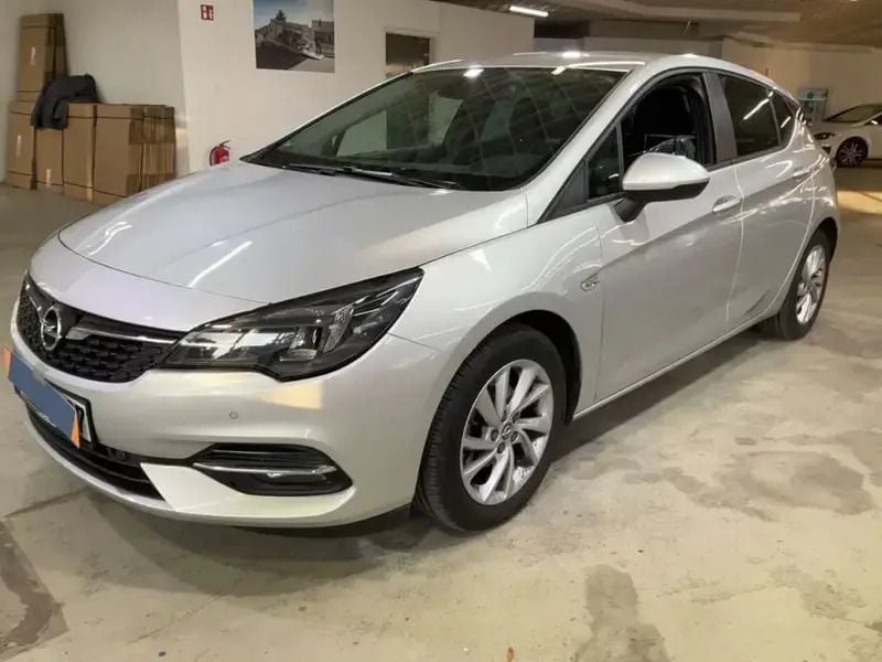 Cinza Usado 2020 Opel Astra Design & Tech Sedan | € 16.850 (Preço elevado) - Imagem 1/1