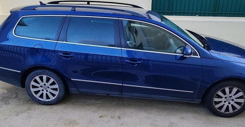 Usado VW Passat Highline 140 HP (102 kW) 2008 Sedan