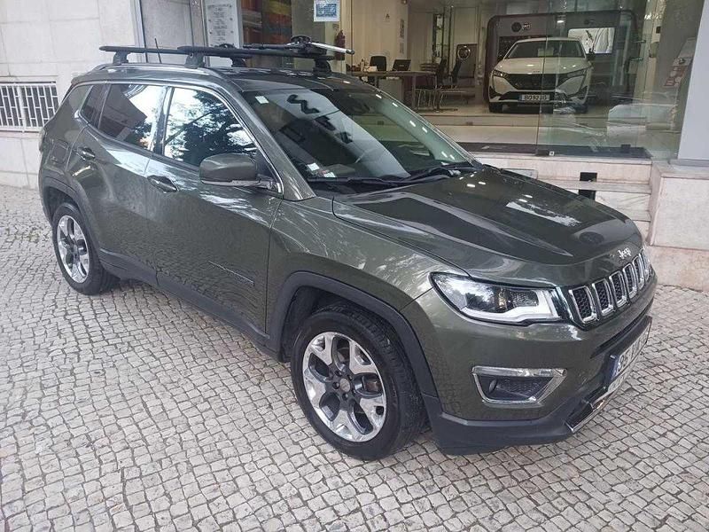 Usado Jeep Compass 120 HP (88 kW) 2018 Verde SUV