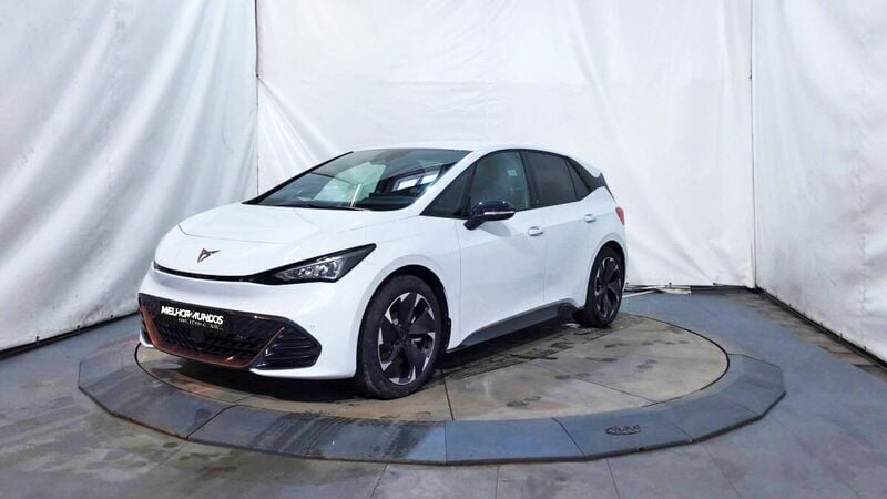 Branco Novo 2024 Cupra Born Citadino | € 39.000 (Preço elevado) - Imagem 1/4
