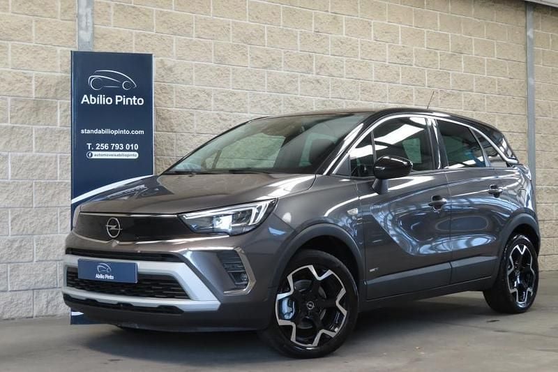 Cinza Usado 2023 Opel Crossland Design & Tech SUV | € 16.750 (Preço justo) - Imagem 1/4