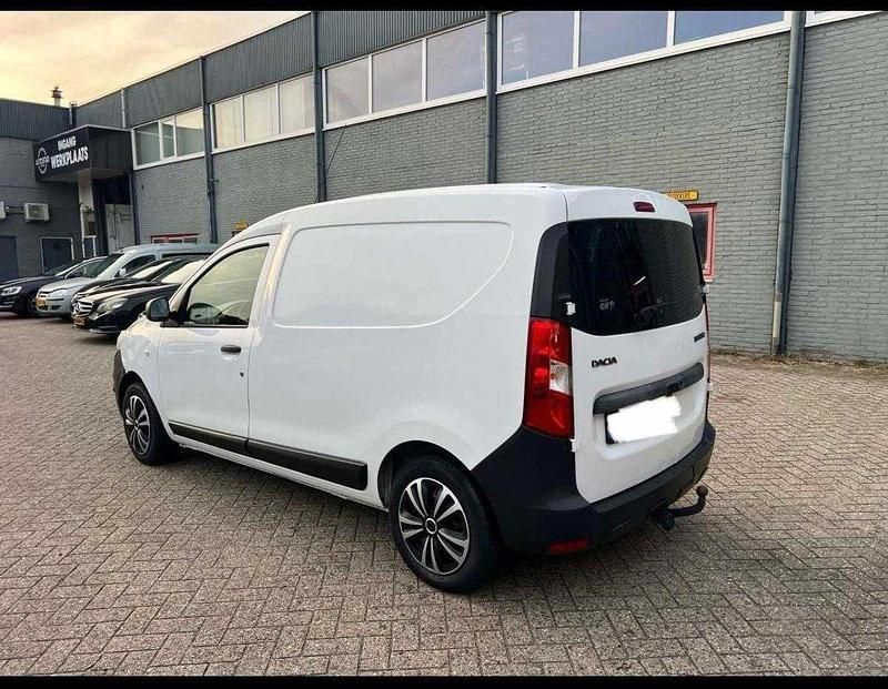 Usado Dacia Dokker 75 HP (55 kW) 2014 Branco Monovolume