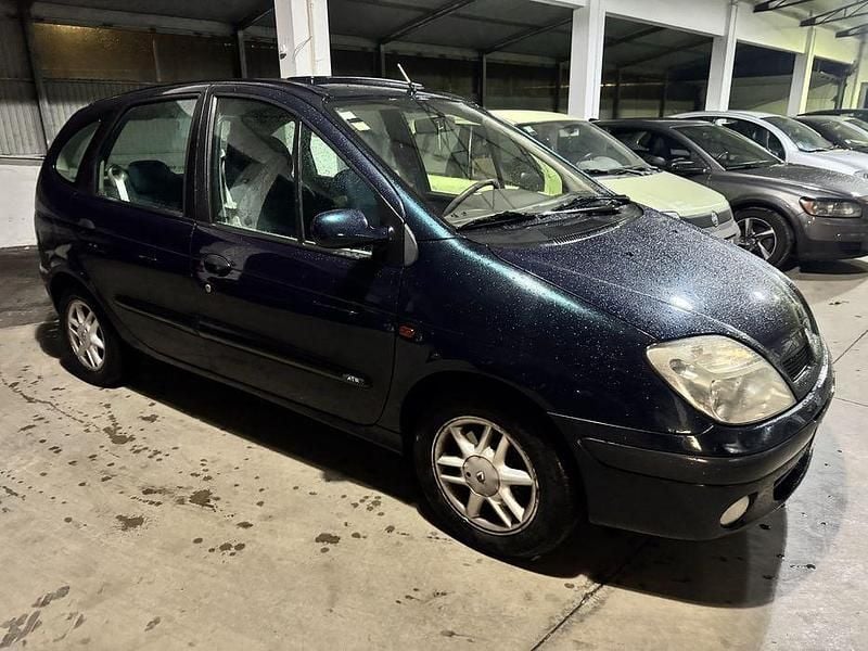 Usado 2002 Renault Scénic Monovolume | € 1.999 - Imagem 1/4