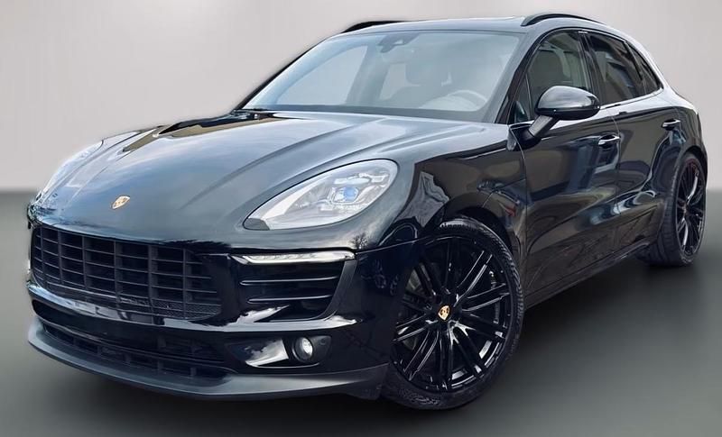Preto Usado 2017 Porsche Macan SUV | € 53.500 (Caro) - Imagem 1/4