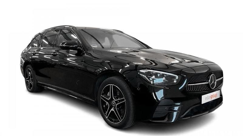 Preto Usado 2021 Mercedes E300 AMG line Carrinha | € 32.990 (Super Preço) - Imagem 1/4