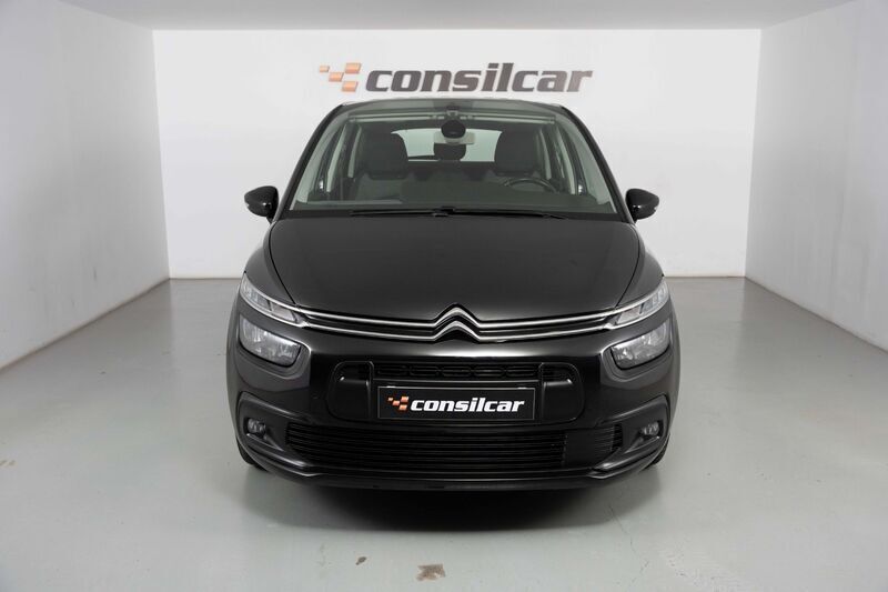 Preto Usado 2020 Citroën C4 Feel SUV | € 13.980 (Bom preço) - Imagem 1/4