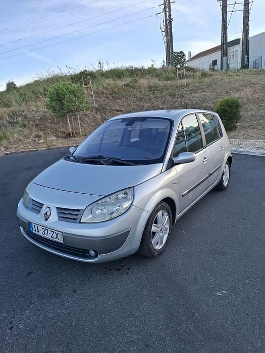 Usado 2005 Renault Scénic II Monovolume | € 2.500 (Preço justo) - Imagem 1/4