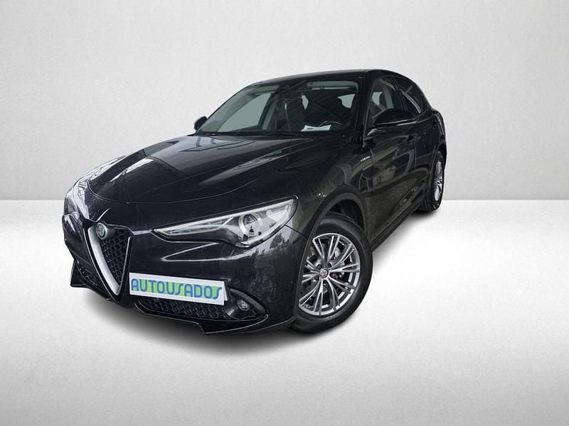 Usado Alfa Romeo Stelvio 190 HP (139 kW) 2022 Preto SUV