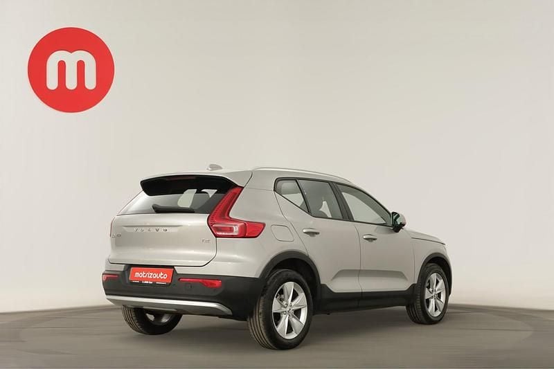 Usado Volvo XC40 Core 129 HP (94 kW) 2024 SUV