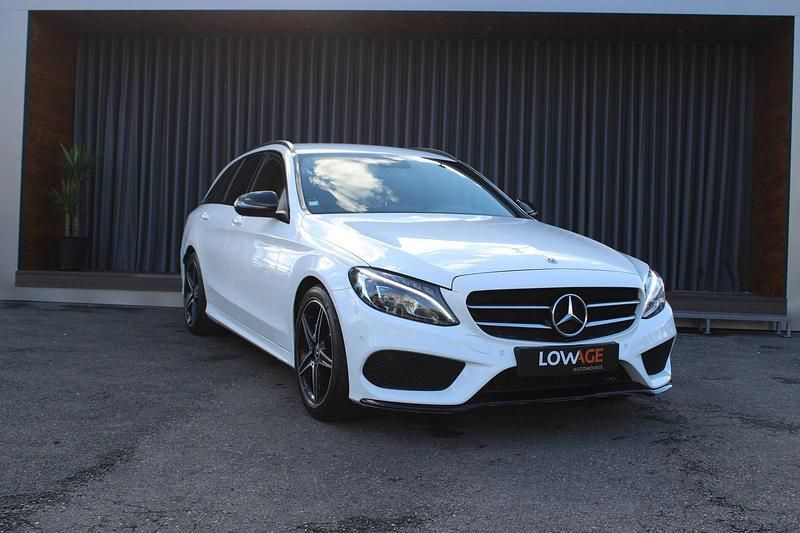 Branco Usado 2017 Mercedes C220 AMG line Carrinha | € 33.490 - Imagem 1/4