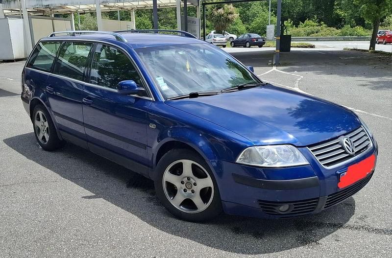 Usado 2001 VW Passat Sedan | € 3.000 (Preço justo) - Imagem 1/4