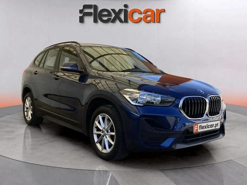 Azul Usado 2020 BMW X1 Advantage SUV | € 21.990 (Preço justo) - Imagem 1/4