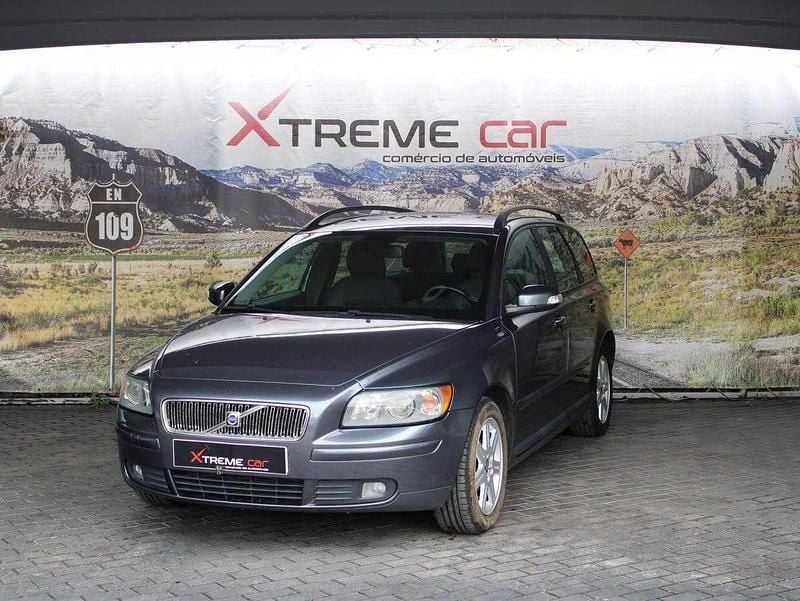 Cinzento Usado 2007 Volvo V50 Carrinha | € 3.900 (Preço elevado) - Imagem 1/4