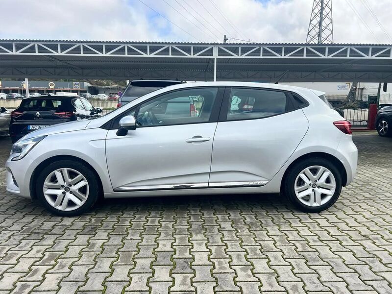 Cinza Usado 2021 Renault Clio V Intens | € 14.990 (Preço justo) - Imagem 1/4
