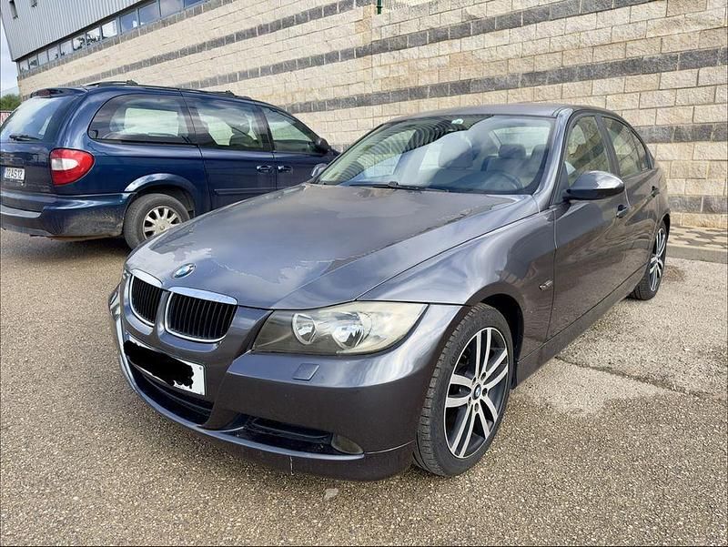 Usado BMW 320 163 HP (119 kW) 2005 Sedan