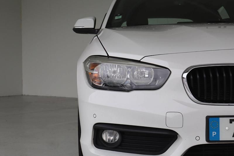 Usado BMW 116 Advantage 109 HP (80 kW) 2015 Branco Citadino