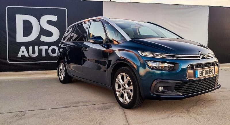 Verde Usado 2019 Citroën Spacetourer Van | € 15.000 (Bom preço) - Imagem 1/4