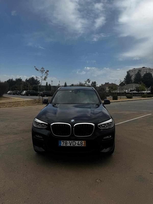 Azul Usado 2018 BMW X3 SUV | € 29.500 (Preço justo) - Imagem 1/4