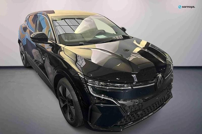 Preto Novo 2025 Renault Mégane IV Techno Citadino | € 42.197 - Imagem 1/4