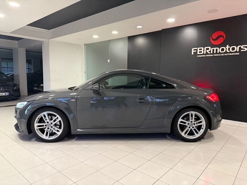 Usado Audi TT S-Line 184 HP (135 kW) 2014 Cinza Coupé