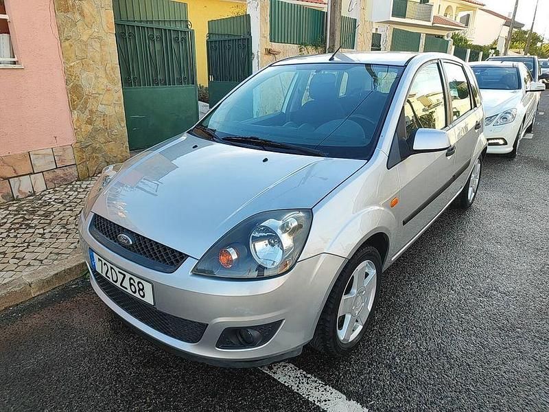 Usado 2007 Ford Fiesta Citadino | € 2.850 (Preço justo) - Imagem 1/4