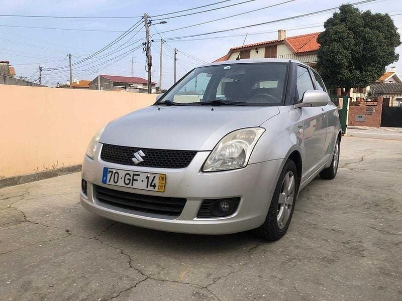 Usado Suzuki Swift 75 HP (55 kW) 2008 Citadino