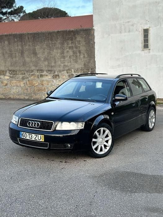 Usado 2002 Audi A4 S-Line Sedan | € 5.250 (Preço justo) - Imagem 1/4